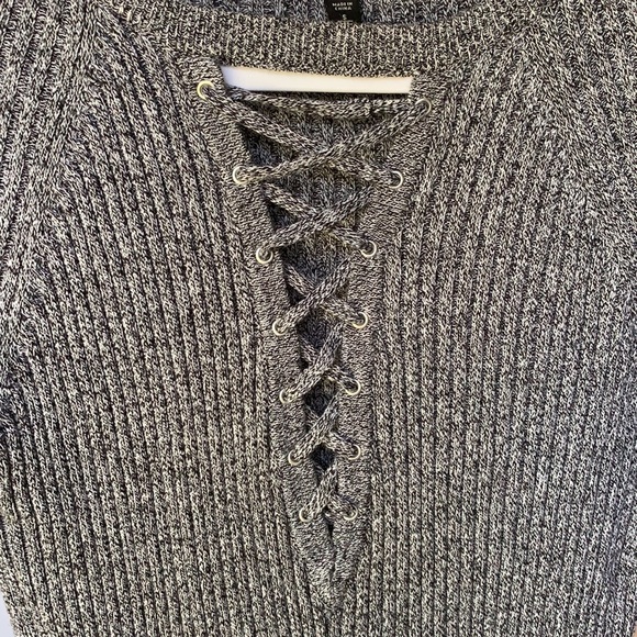 Express rib knit sweater - Picture 3 of 4
